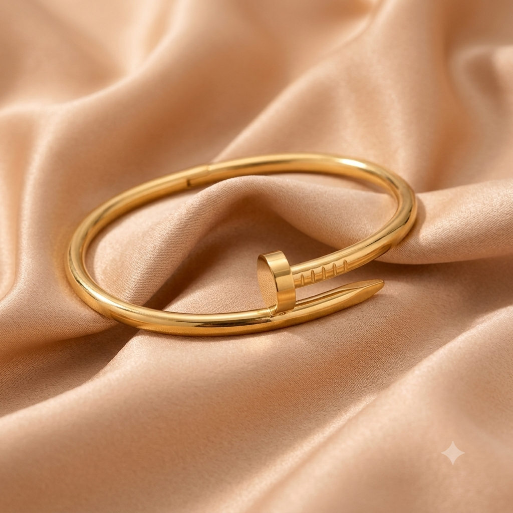 Elegante Edelstahl Armreifen : Moderne Nagel-Designs