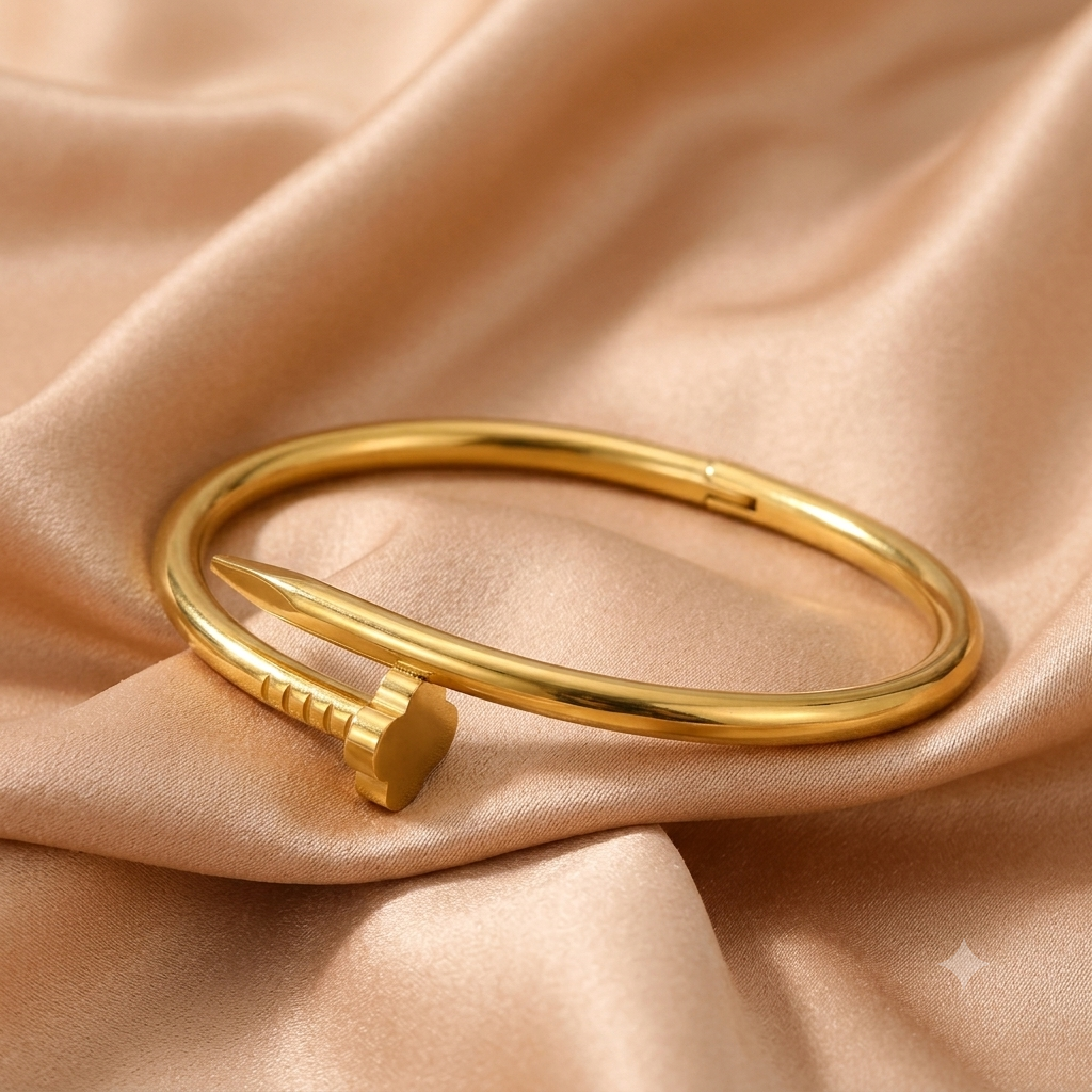 Edelstahl Nagel-Armreif mit Kleeblatt | Goldener Open Cuff Bracelet Stainless Steel