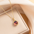 Elegante Edelstahl-Halskette mit dunkelrotem Zirkonia-Stein – Vergoldete Kette im Antik-Design
