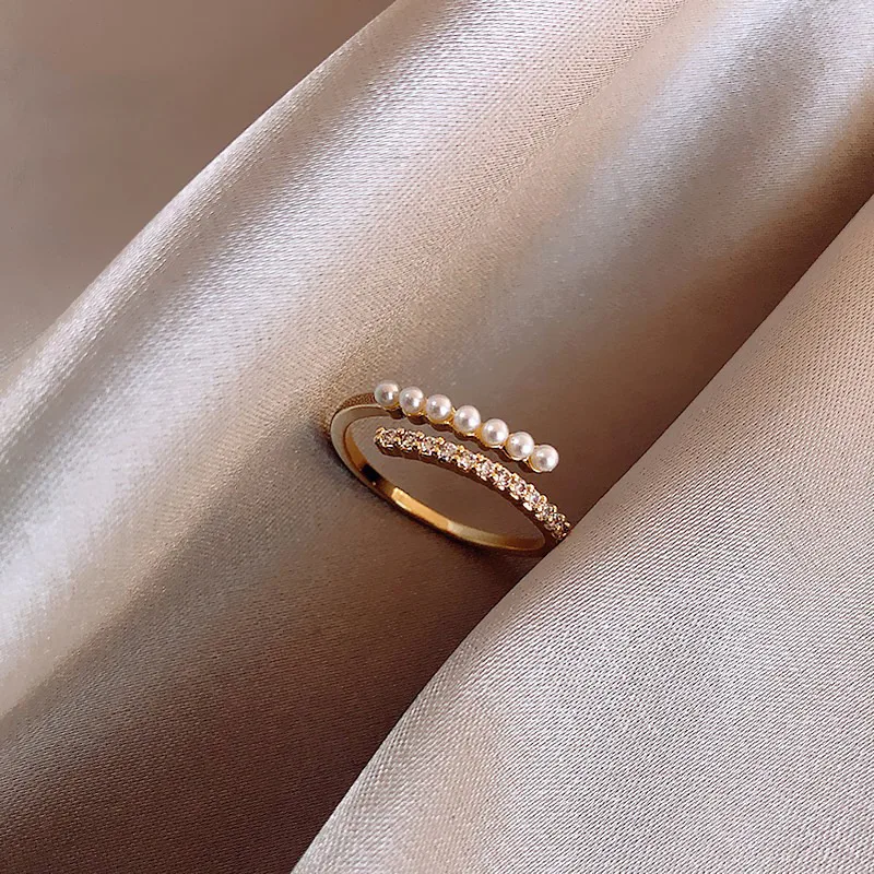 Statement-Ring „Wellen-Design“ in Gold-Optik