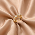 Vergoldeter Edelstahl-Ring mit Opal-Cabochons – Stapelbarer Eternity-Bandring
