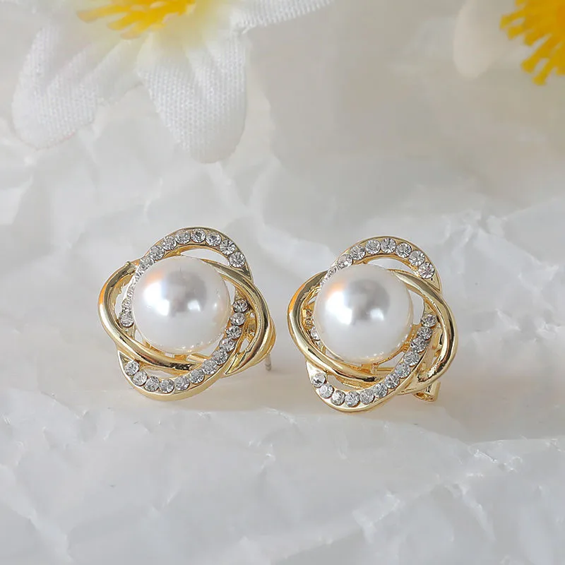 Elegante Edelstahl-Ohrstecker mit Perle und Zirkonia – Vergoldeter Statement-Schmuck