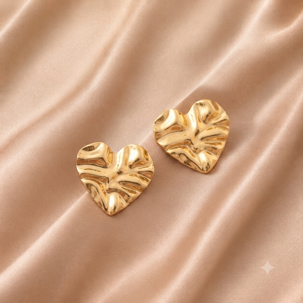 Herz-Ohrringe in Gold-Optik